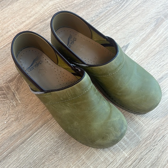 Dansko clogs - Picture 2 of 11